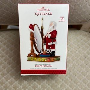 2013 Hallmark Keepsake Ornament Magic Cord -Snug Fit for Santa